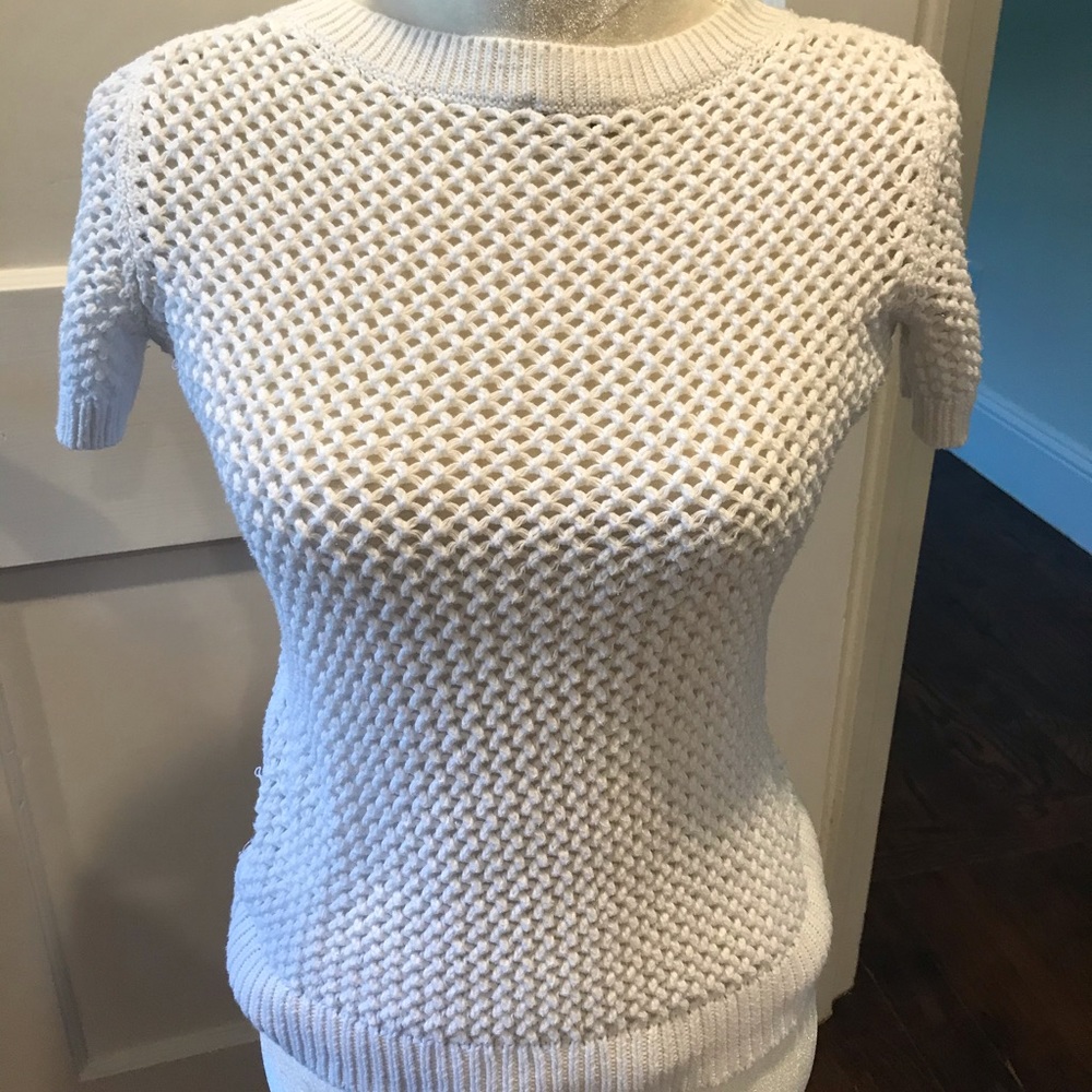 GAP white shirt